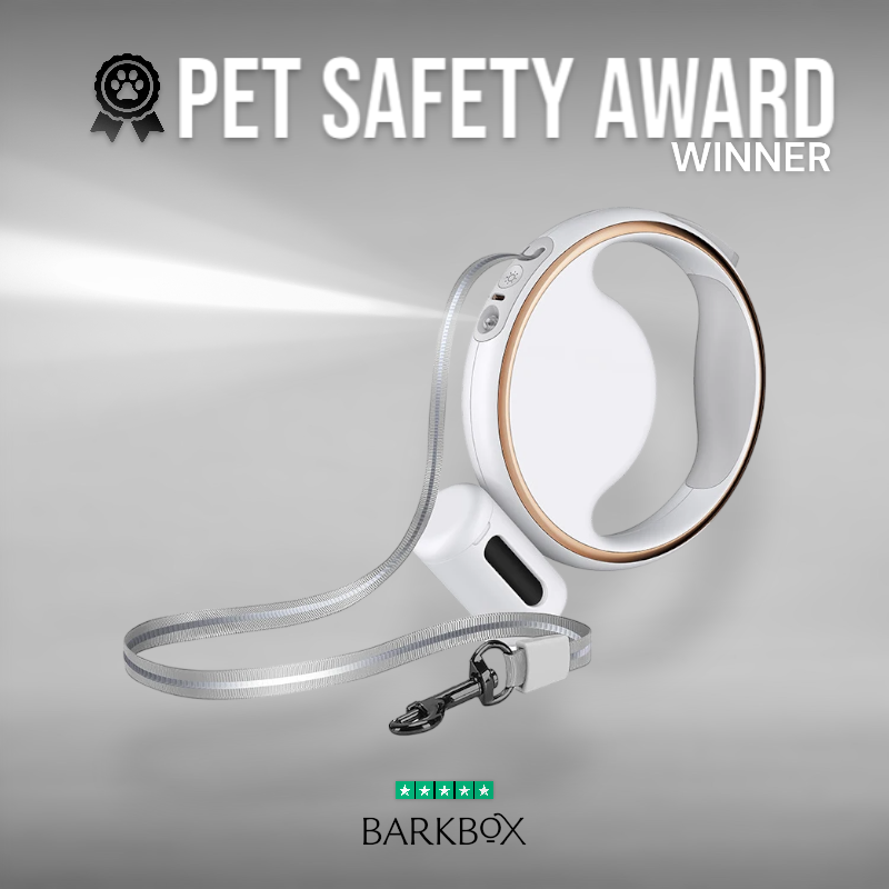 Retractable LED dog leash with hands-free hip belt